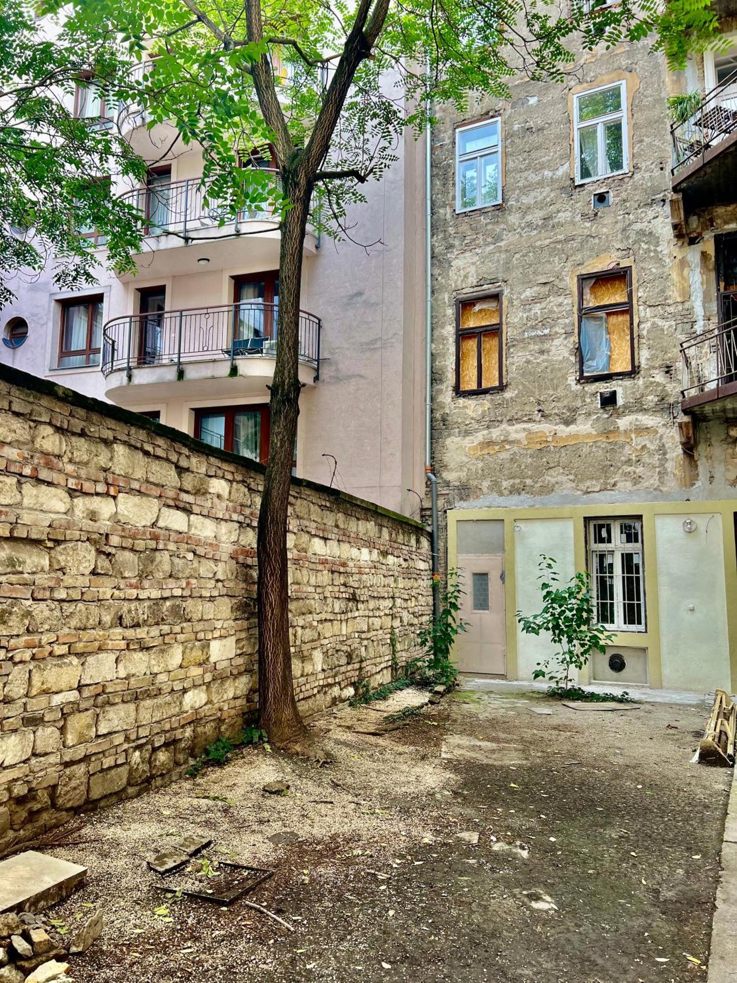 Appartamento Gozsdu Court Bismarck Budapest Esterno foto